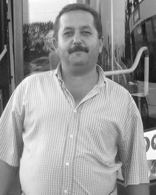 Constantin este șoferul de autobuz din Pitești care a mvrit în timp ce c… Vezi mai mult