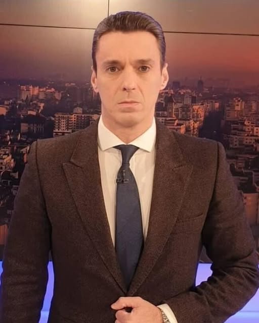 Da, este adevărat! Mircea Badea a făcut anunțul care a întristat pe toată lumea încă de la primele ore ale dimineții… Vezi in comentarii