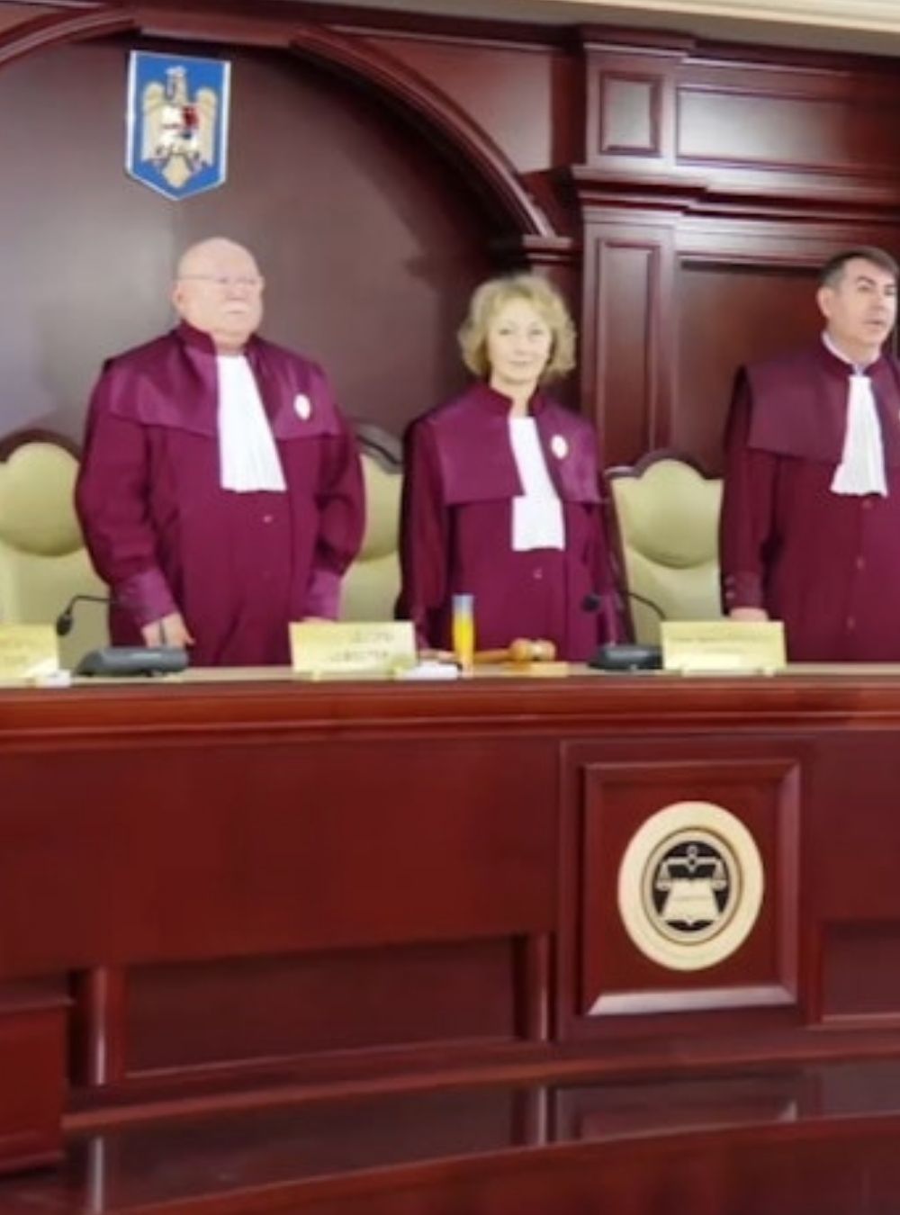 CCR schimbă toate calculele! Ilie Bolojan poate să…