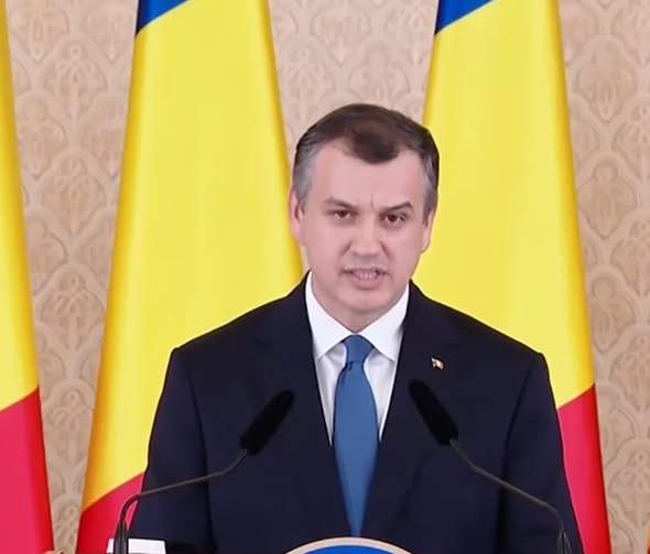 BREAKING! Eugen Tomac și-a dat DEMISIA din… Vezi mai mult