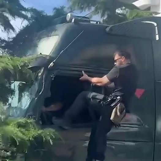 „Ia-i cheia, oprește…” După accidentul din Constanța, șoferul TIR-ului a fost… Vezi mai mult