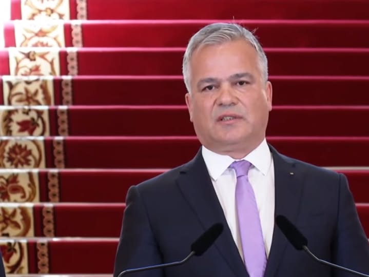 Lovitură la Guvern! Noul PREMIER nu este… Vezi mai mult