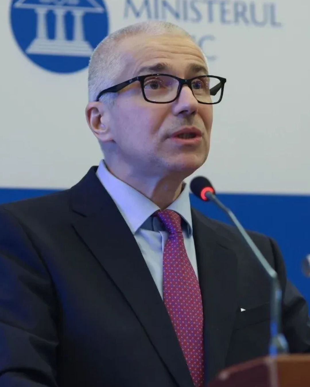 Scandalul Legii integrității se adâncește. Fostul ministru se delimitează de prevederile controversate